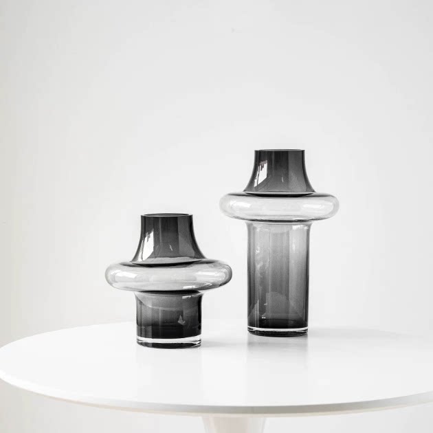 Handmade Blown Ring-Accented Glass Vase | Modern Artistic Centerpiece & Custom Color Floral Decor - 图片 6