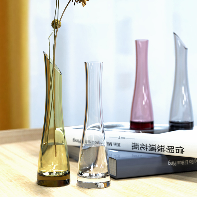 Handmade Slanted & Flat Rim Glass Bud Vase | Modern Nordic Single Stem Flower & Table Centerpiece Decor - 图片 4